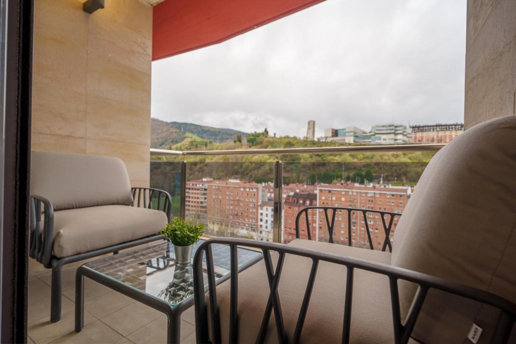 Spirit Apartamentos Atxuri บิลเบา ภายนอก รูปภาพ