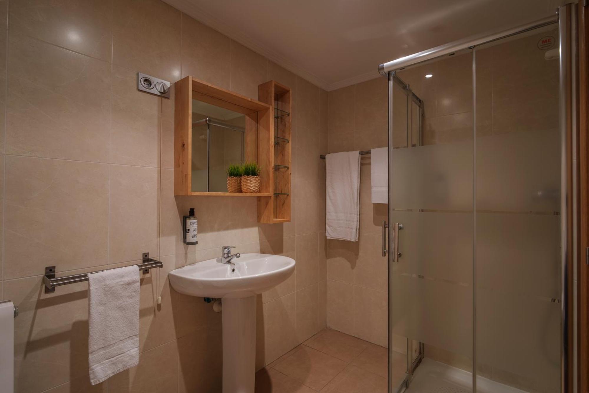 Spirit Apartamentos Atxuri บิลเบา ภายนอก รูปภาพ